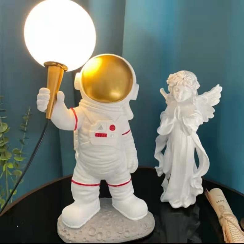 ALNEXA Astronaut Table Lamp for Boys' Room