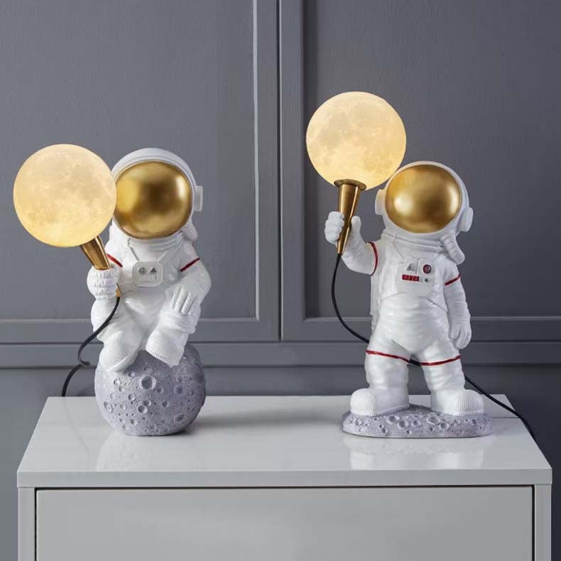 ALNEXA Astronaut Table Lamp for Boys' Room